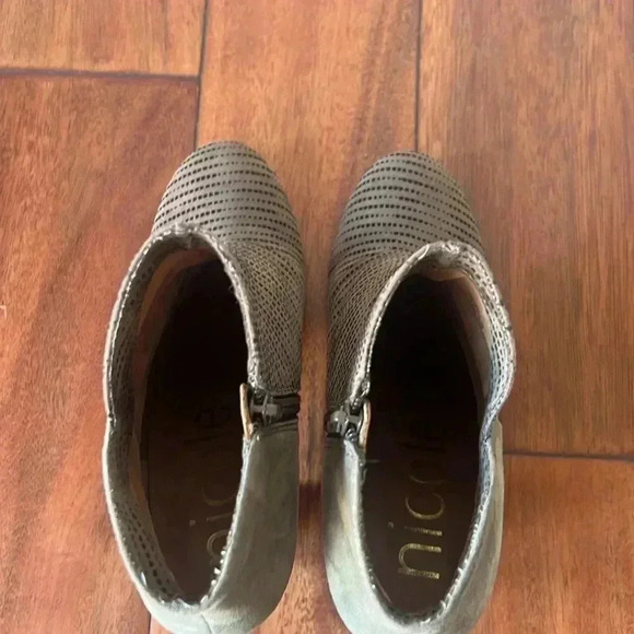 Nichole CeCe Women's Tan Leather 3" Block Heels 8 M Booties Zipper 7" Tall - Picture 6 of 9